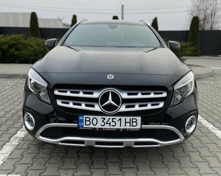 Черный Мерседес ГЛА-Класс, объемом двигателя 1.99 л и пробегом 34 тыс. км за 22400 $, фото 1 на Automoto.ua