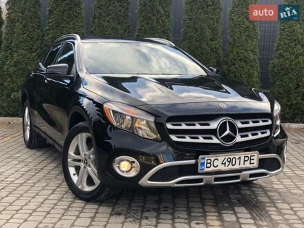 Чорний Мерседес ГЛА-Клас, об'ємом двигуна 1.99 л та пробігом 93 тис. км за 19400 $, фото 1 на Automoto.ua