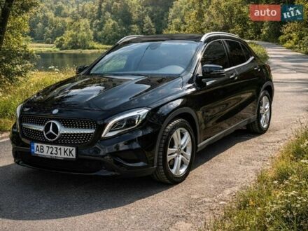 Чорний Мерседес ГЛА-Клас, об'ємом двигуна 1.99 л та пробігом 119 тис. км за 20000 $, фото 1 на Automoto.ua