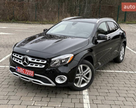 Черный Мерседес ГЛА-Класс, объемом двигателя 1.99 л и пробегом 180 тыс. км за 18500 $, фото 1 на Automoto.ua