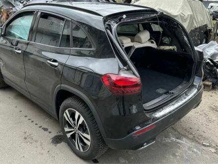 Мерседес ГЛА-Класс 2023 в Киеве на Automoto.ua Черный Мерседес ГЛА-Класс, объемом двигателя 2.2 л и пробегом 500 тыс. км за 3000 $, фото 1 на Automoto.ua