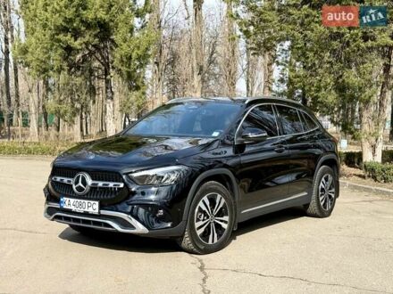 Мерседес ГЛА-Класс 2023 в Киеве на Automoto.ua Черный Мерседес ГЛА-Класс, объемом двигателя 1.99 л и пробегом 1 тыс. км за 42500 $, фото 1 на Automoto.ua