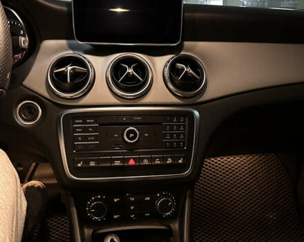 Коричневий Мерседес ГЛА-Клас, об'ємом двигуна 2.14 л та пробігом 98 тис. км за 23600 $, фото 15 на Automoto.ua