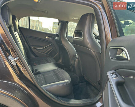 Коричневий Мерседес ГЛА-Клас, об'ємом двигуна 2.14 л та пробігом 98 тис. км за 23600 $, фото 21 на Automoto.ua