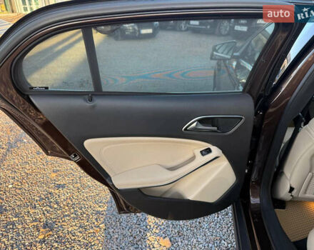 Коричневый Мерседес ГЛА-Класс, объемом двигателя 2.14 л и пробегом 100 тыс. км за 25300 $, фото 48 на Automoto.ua