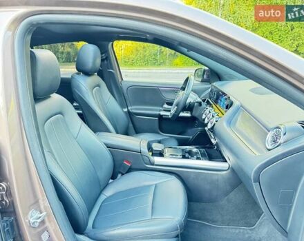 Коричневый Мерседес ГЛА-Класс, объемом двигателя 2 л и пробегом 93 тыс. км за 29700 $, фото 29 на Automoto.ua