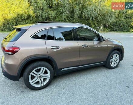 Коричневый Мерседес ГЛА-Класс, объемом двигателя 2 л и пробегом 93 тыс. км за 29700 $, фото 4 на Automoto.ua
