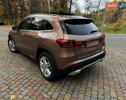 Коричневий Мерседес ГЛА-Клас, об'ємом двигуна 2 л та пробігом 93 тис. км за 29700 $, фото 10 на Automoto.ua