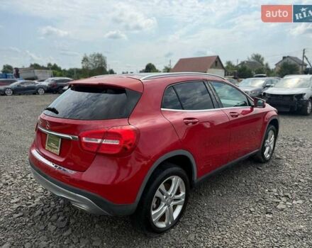 Красный Мерседес ГЛА-Класс, объемом двигателя 2 л и пробегом 77 тыс. км за 10800 $, фото 2 на Automoto.ua