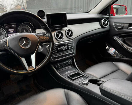 Червоний Мерседес ГЛА-Клас, об'ємом двигуна 1.99 л та пробігом 130 тис. км за 18900 $, фото 6 на Automoto.ua