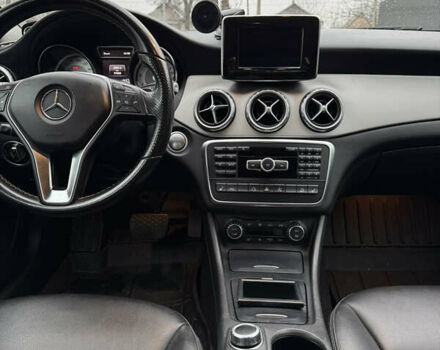 Червоний Мерседес ГЛА-Клас, об'ємом двигуна 1.99 л та пробігом 130 тис. км за 18900 $, фото 9 на Automoto.ua