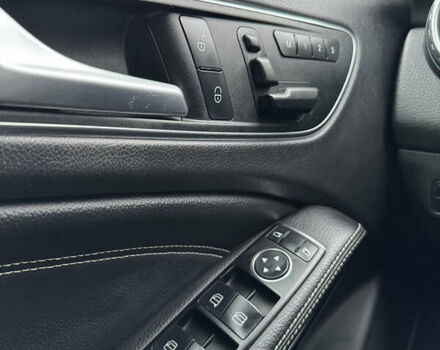 Червоний Мерседес ГЛА-Клас, об'ємом двигуна 1.99 л та пробігом 130 тис. км за 18900 $, фото 8 на Automoto.ua