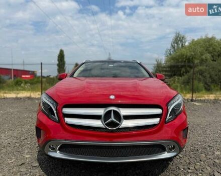 Красный Мерседес ГЛА-Класс, объемом двигателя 2 л и пробегом 77 тыс. км за 10800 $, фото 6 на Automoto.ua