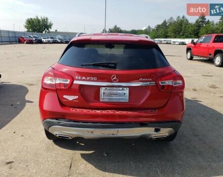 Красный Мерседес ГЛА-Класс, объемом двигателя 1.99 л и пробегом 47 тыс. км за 3000 $, фото 5 на Automoto.ua
