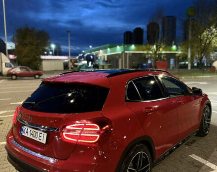 Красный Мерседес ГЛА-Класс, объемом двигателя 1.99 л и пробегом 239 тыс. км за 24999 $, фото 9 на Automoto.ua