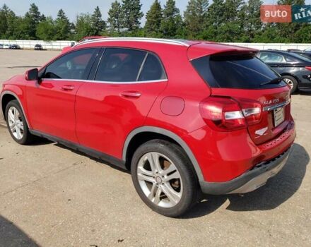 Красный Мерседес ГЛА-Класс, объемом двигателя 1.99 л и пробегом 47 тыс. км за 3000 $, фото 1 на Automoto.ua