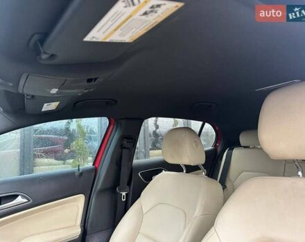 Красный Мерседес ГЛА-Класс, объемом двигателя 1.99 л и пробегом 215 тыс. км за 10900 $, фото 25 на Automoto.ua