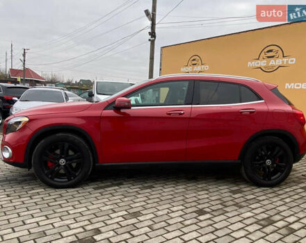 Красный Мерседес ГЛА-Класс, объемом двигателя 2 л и пробегом 139 тыс. км за 21500 $, фото 6 на Automoto.ua