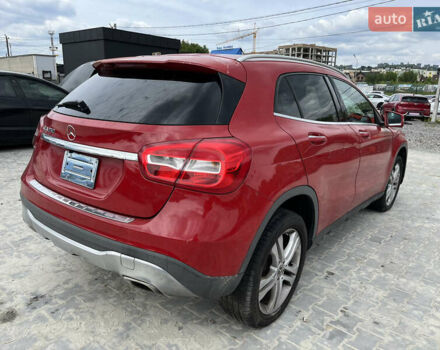 Красный Мерседес ГЛА-Класс, объемом двигателя 0 л и пробегом 133 тыс. км за 9200 $, фото 2 на Automoto.ua
