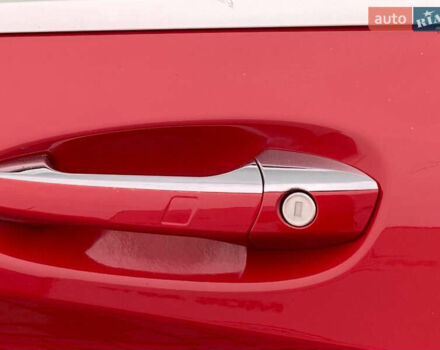 Красный Мерседес ГЛА-Класс, объемом двигателя 2 л и пробегом 139 тыс. км за 21500 $, фото 10 на Automoto.ua
