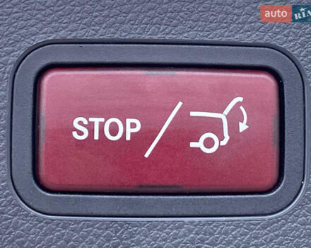 Красный Мерседес ГЛА-Класс, объемом двигателя 2 л и пробегом 139 тыс. км за 19999 $, фото 20 на Automoto.ua