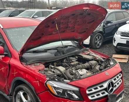 Красный Мерседес ГЛА-Класс, объемом двигателя 1.99 л и пробегом 215 тыс. км за 10900 $, фото 17 на Automoto.ua