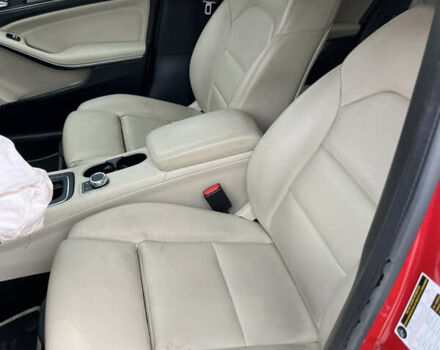 Красный Мерседес ГЛА-Класс, объемом двигателя 0 л и пробегом 133 тыс. км за 9200 $, фото 12 на Automoto.ua