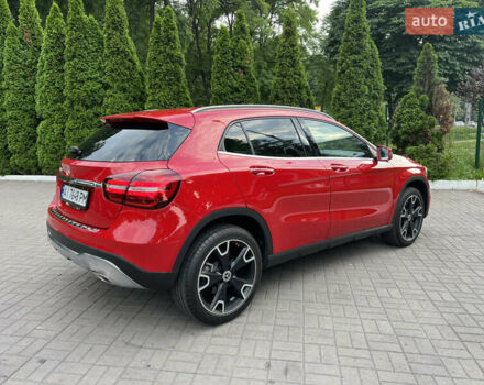 Красный Мерседес ГЛА-Класс, объемом двигателя 1.99 л и пробегом 29 тыс. км за 19999 $, фото 1 на Automoto.ua