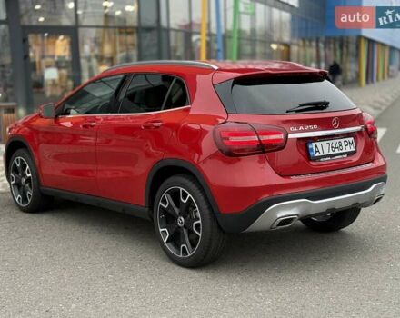 Червоний Мерседес ГЛА-Клас, об'ємом двигуна 1.99 л та пробігом 30 тис. км за 19950 $, фото 3 на Automoto.ua