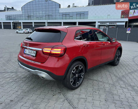 Красный Мерседес ГЛА-Класс, объемом двигателя 1.99 л и пробегом 29 тыс. км за 18999 $, фото 3 на Automoto.ua