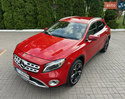 Красный Мерседес ГЛА-Класс, объемом двигателя 1.99 л и пробегом 29 тыс. км за 19999 $, фото 6 на Automoto.ua