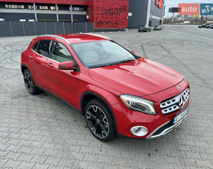 Красный Мерседес ГЛА-Класс, объемом двигателя 1.99 л и пробегом 29 тыс. км за 18999 $, фото 6 на Automoto.ua