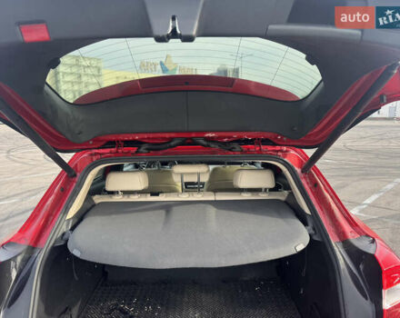 Красный Мерседес ГЛА-Класс, объемом двигателя 1.99 л и пробегом 60 тыс. км за 11300 $, фото 5 на Automoto.ua