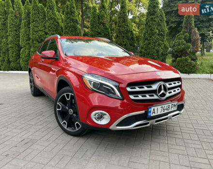 Красный Мерседес ГЛА-Класс, объемом двигателя 1.99 л и пробегом 29 тыс. км за 19999 $, фото 12 на Automoto.ua