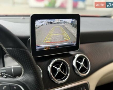 Червоний Мерседес ГЛА-Клас, об'ємом двигуна 1.99 л та пробігом 30 тис. км за 19950 $, фото 25 на Automoto.ua