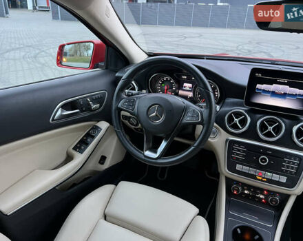 Красный Мерседес ГЛА-Класс, объемом двигателя 1.99 л и пробегом 29 тыс. км за 18999 $, фото 32 на Automoto.ua