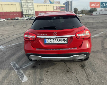 Красный Мерседес ГЛА-Класс, объемом двигателя 1.99 л и пробегом 60 тыс. км за 11300 $, фото 3 на Automoto.ua