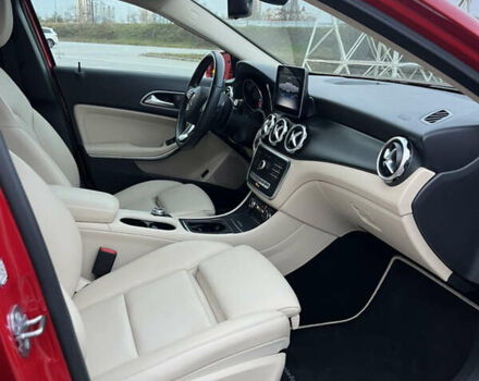 Красный Мерседес ГЛА-Класс, объемом двигателя 1.99 л и пробегом 29 тыс. км за 18999 $, фото 28 на Automoto.ua