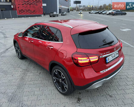 Красный Мерседес ГЛА-Класс, объемом двигателя 1.99 л и пробегом 29 тыс. км за 18999 $, фото 9 на Automoto.ua