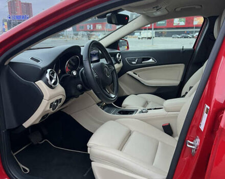 Красный Мерседес ГЛА-Класс, объемом двигателя 1.99 л и пробегом 29 тыс. км за 18999 $, фото 20 на Automoto.ua