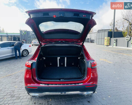 Червоний Мерседес ГЛА-Клас, об'ємом двигуна 1.99 л та пробігом 87 тис. км за 30000 $, фото 6 на Automoto.ua