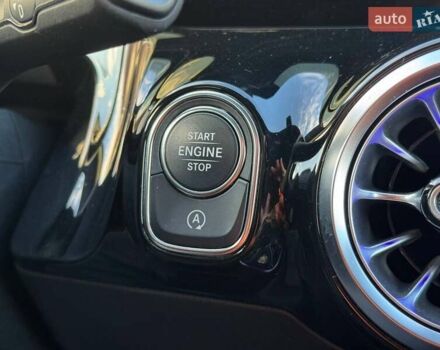 Красный Мерседес ГЛА-Класс, объемом двигателя 2 л и пробегом 72 тыс. км за 29000 $, фото 17 на Automoto.ua