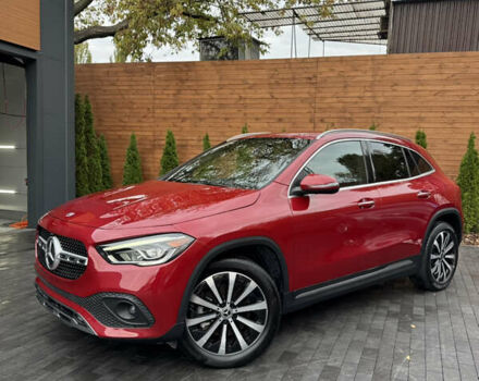 Красный Мерседес ГЛА-Класс, объемом двигателя 2 л и пробегом 70 тыс. км за 28500 $, фото 6 на Automoto.ua