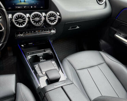 Червоний Мерседес ГЛА-Клас, об'ємом двигуна 2 л та пробігом 71 тис. км за 28800 $, фото 13 на Automoto.ua