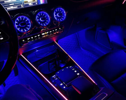 Червоний Мерседес ГЛА-Клас, об'ємом двигуна 2 л та пробігом 71 тис. км за 28800 $, фото 19 на Automoto.ua