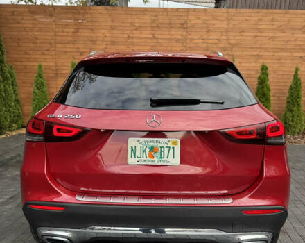 Красный Мерседес ГЛА-Класс, объемом двигателя 2 л и пробегом 70 тыс. км за 28500 $, фото 8 на Automoto.ua