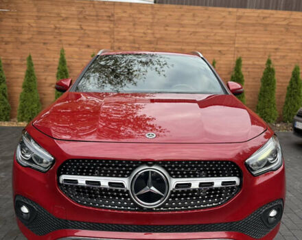 Червоний Мерседес ГЛА-Клас, об'ємом двигуна 2 л та пробігом 71 тис. км за 28800 $, фото 2 на Automoto.ua