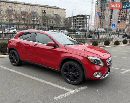Красный Мерседес ГЛА-Класс, объемом двигателя 1.99 л и пробегом 88 тыс. км за 21000 $, фото 1 на Automoto.ua