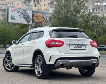 Мерседес ГЛА-Клас, об'ємом двигуна 2 л та пробігом 117 тис. км за 17500 $, фото 7 на Automoto.ua