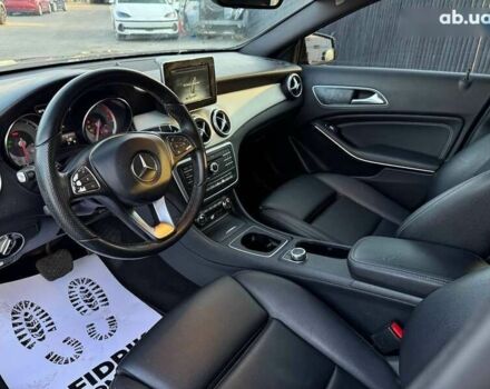 Мерседес ГЛА-Класс, объемом двигателя 2 л и пробегом 228 тыс. км за 12800 $, фото 9 на Automoto.ua